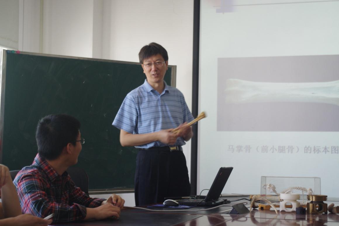 老哥俱乐部-老哥必备的交流社区