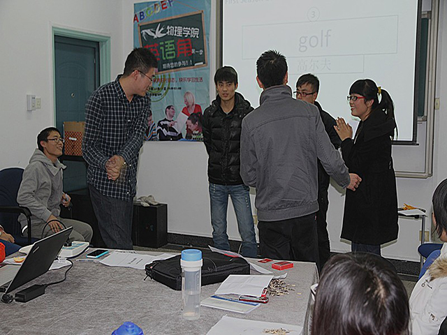 老哥俱乐部-老哥必备的交流社区