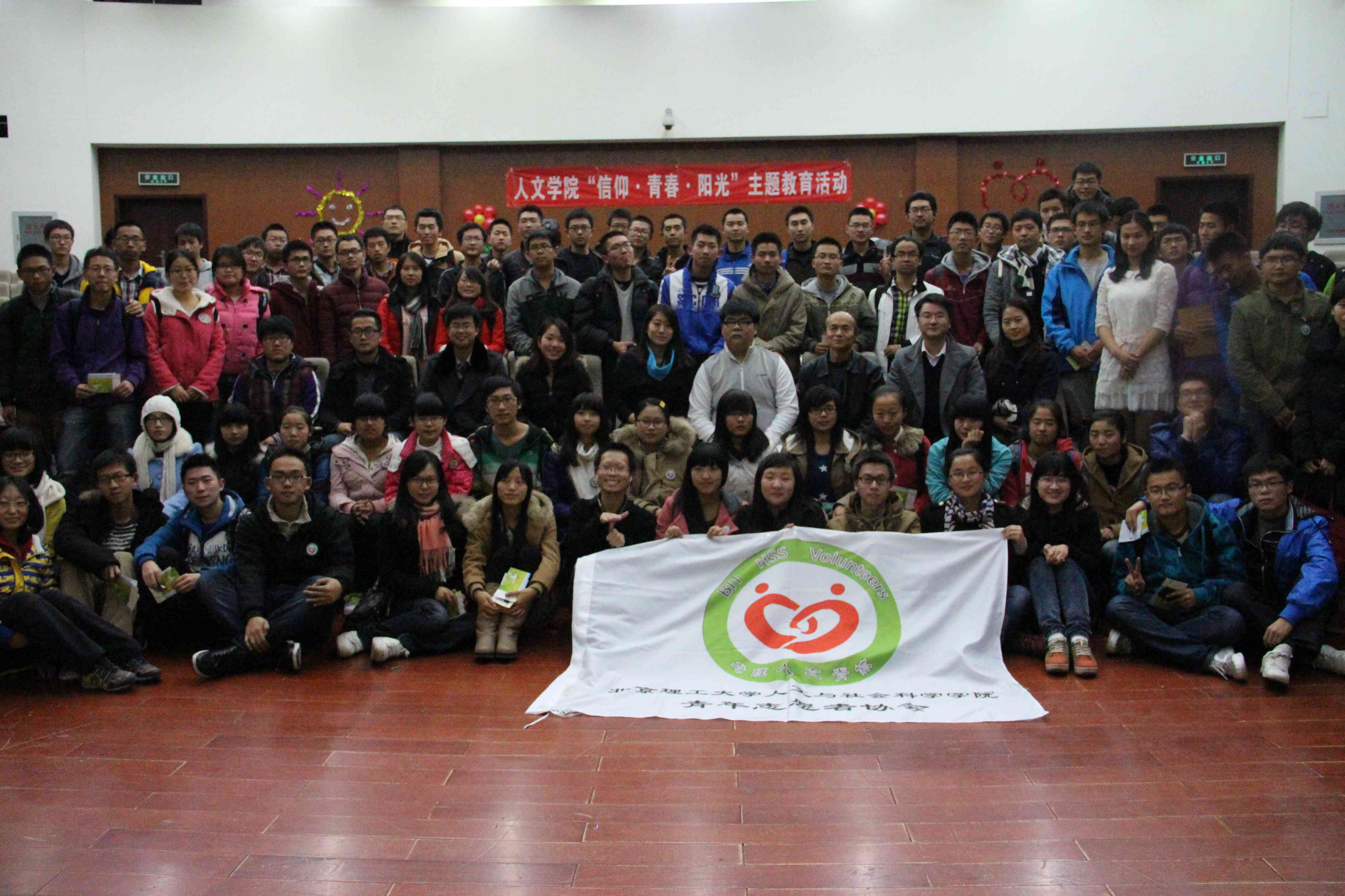 老哥俱乐部-老哥必备的交流社区