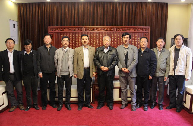 老哥俱乐部-老哥必备的交流社区