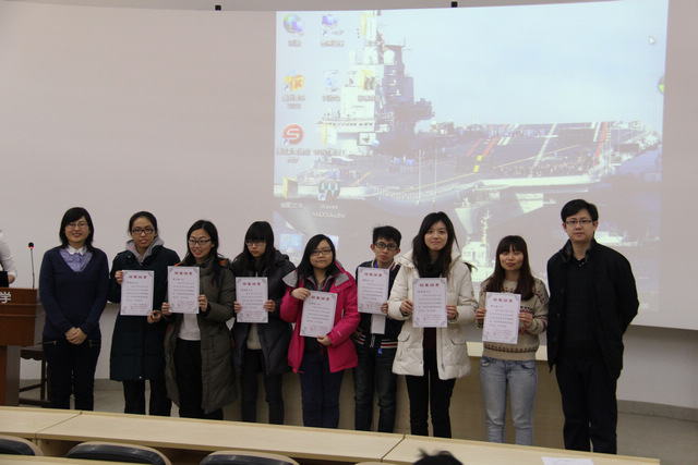 老哥俱乐部-老哥必备的交流社区