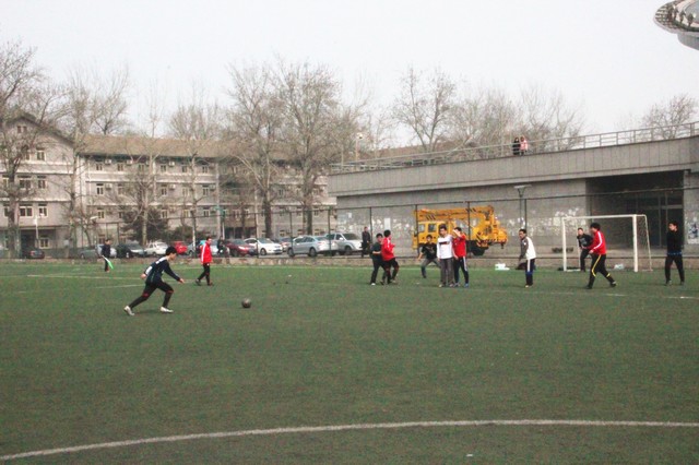 老哥俱乐部-老哥必备的交流社区