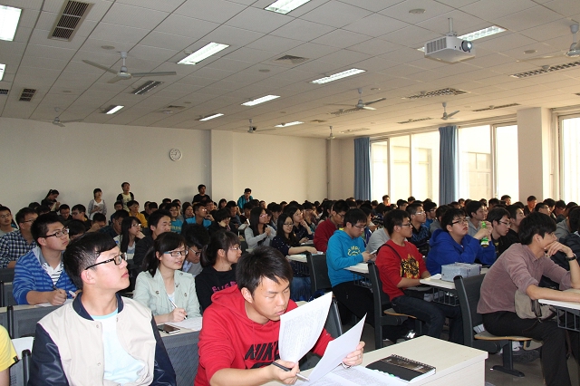 老哥俱乐部-老哥必备的交流社区