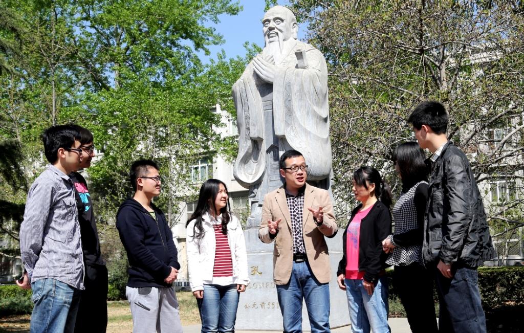 老哥俱乐部-老哥必备的交流社区