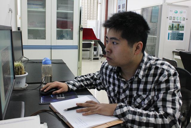 老哥俱乐部-老哥必备的交流社区