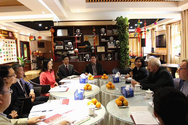 老哥俱乐部-老哥必备的交流社区