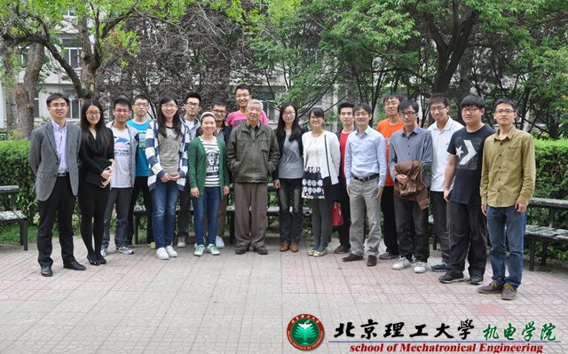 老哥俱乐部-老哥必备的交流社区