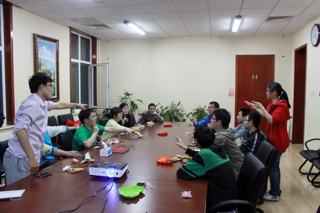 老哥俱乐部-老哥必备的交流社区