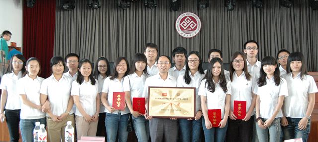 老哥俱乐部-老哥必备的交流社区