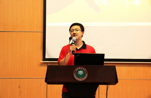 老哥俱乐部-老哥必备的交流社区