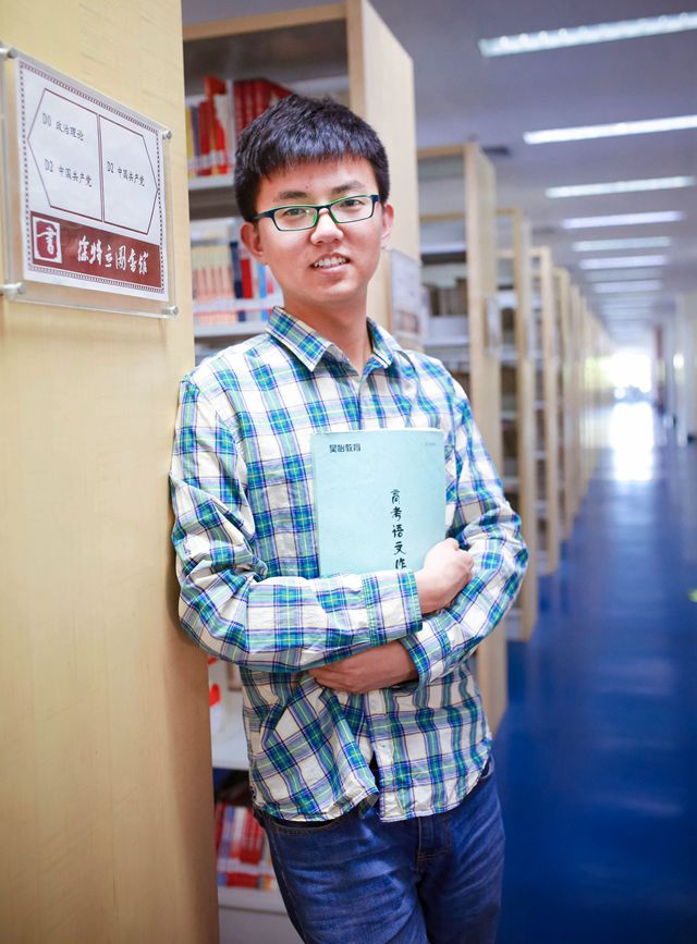 老哥俱乐部-老哥必备的交流社区