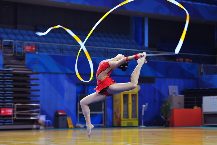 老哥俱乐部-老哥必备的交流社区