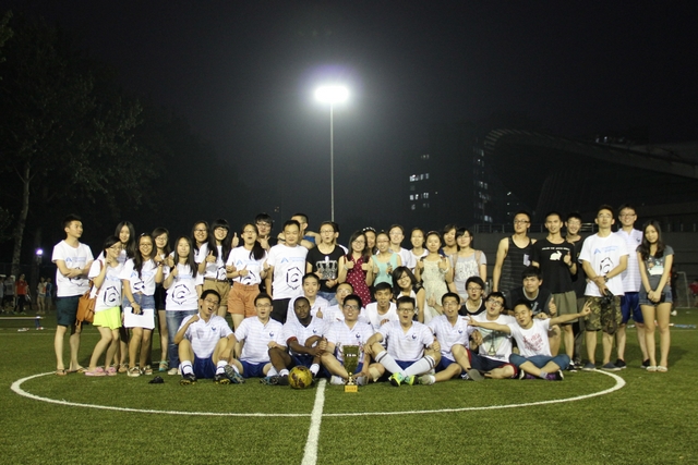 老哥俱乐部-老哥必备的交流社区