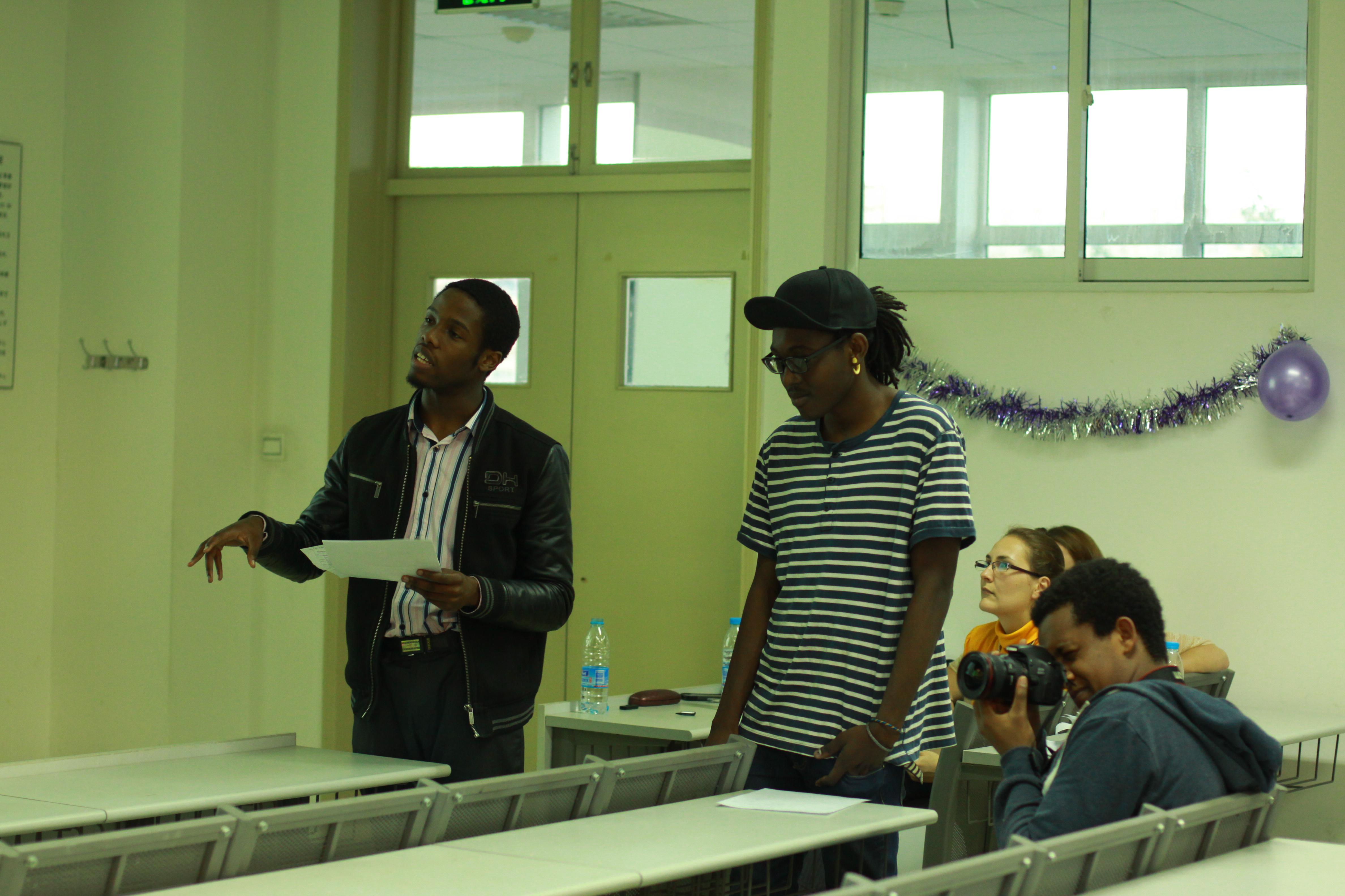 老哥俱乐部-老哥必备的交流社区