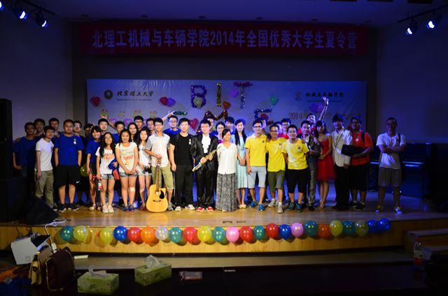 老哥俱乐部-老哥必备的交流社区