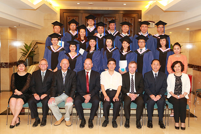 老哥俱乐部-老哥必备的交流社区