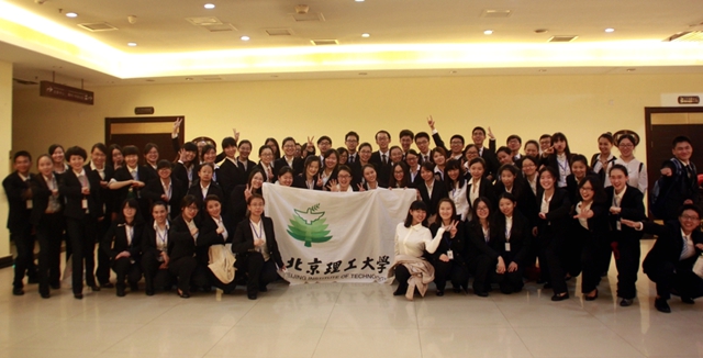 老哥俱乐部-老哥必备的交流社区