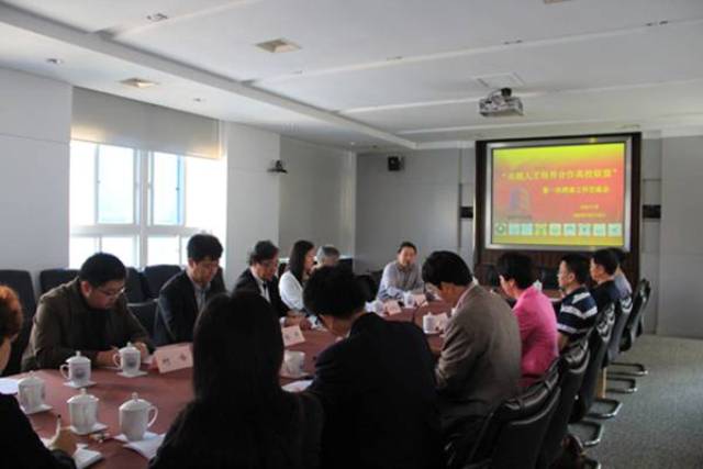 老哥俱乐部-老哥必备的交流社区