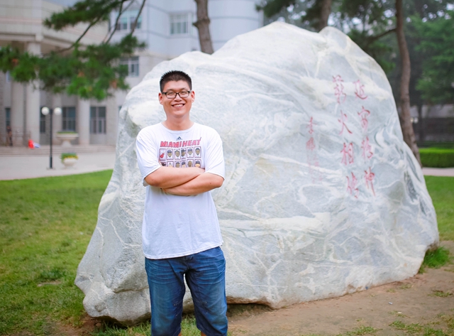 老哥俱乐部-老哥必备的交流社区