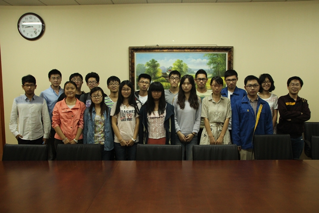 老哥俱乐部-老哥必备的交流社区