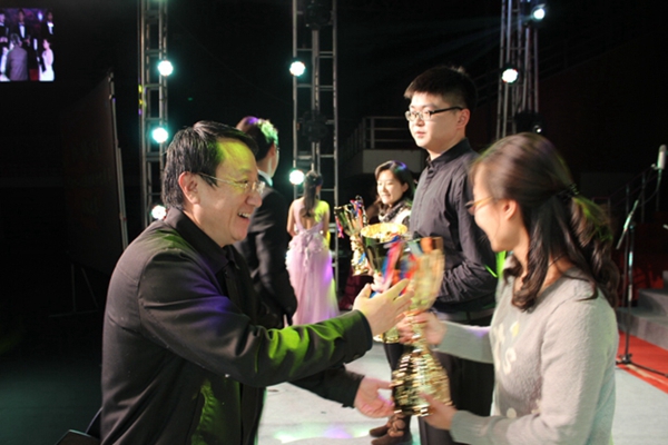 老哥俱乐部-老哥必备的交流社区