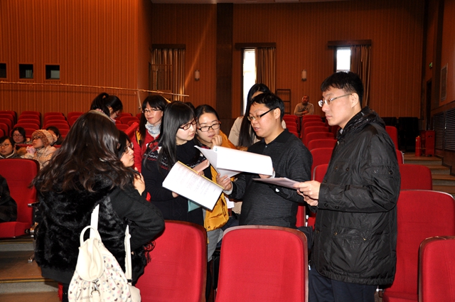 老哥俱乐部-老哥必备的交流社区