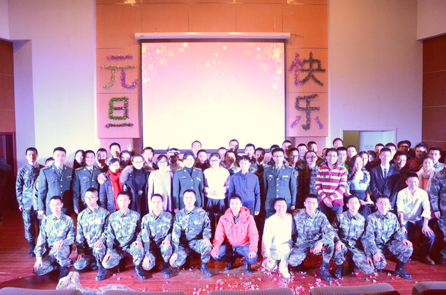 老哥俱乐部-老哥必备的交流社区