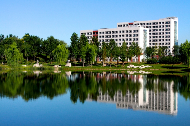 老哥俱乐部-老哥必备的交流社区