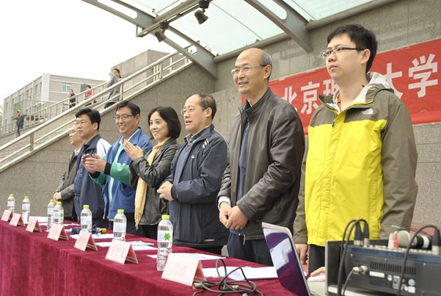 老哥俱乐部-老哥必备的交流社区