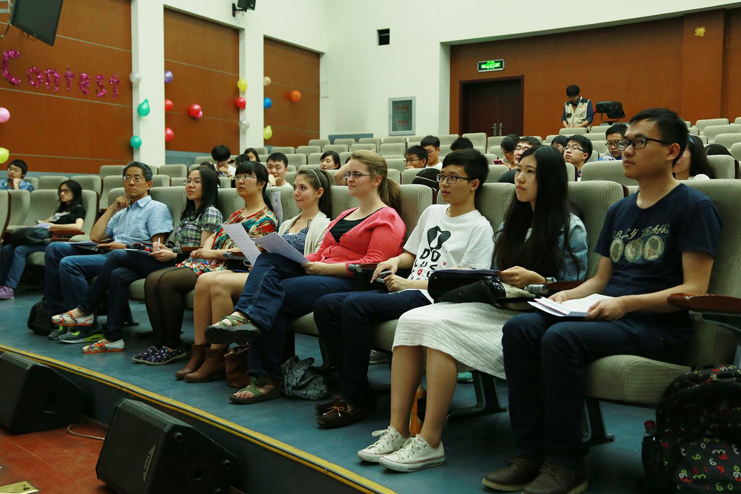 老哥俱乐部-老哥必备的交流社区