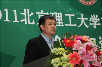 老哥俱乐部-老哥必备的交流社区