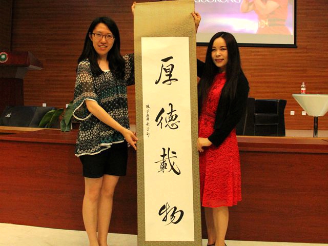 老哥俱乐部-老哥必备的交流社区