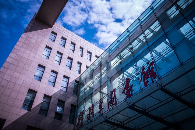 老哥俱乐部-老哥必备的交流社区