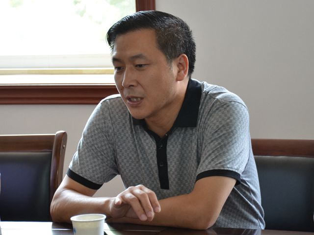 老哥俱乐部-老哥必备的交流社区