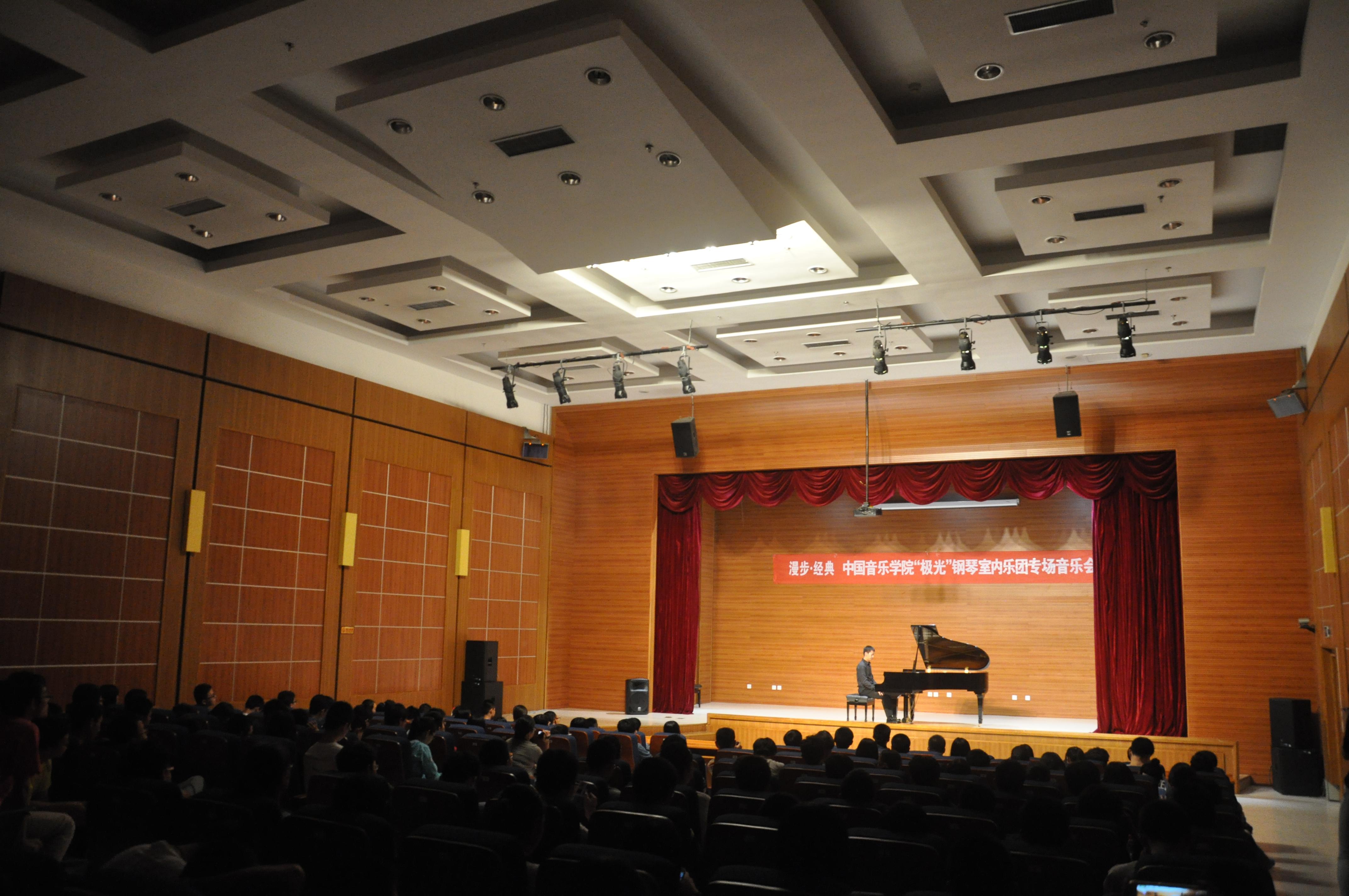 老哥俱乐部-老哥必备的交流社区