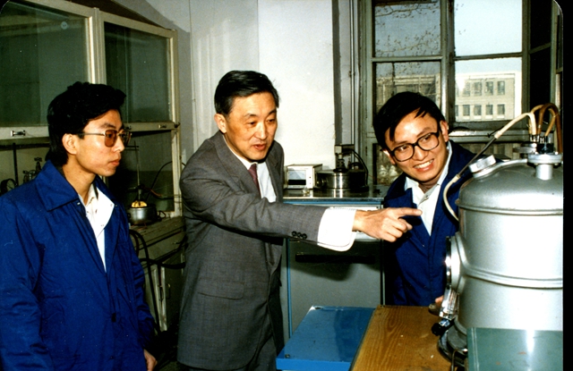 老哥俱乐部-老哥必备的交流社区