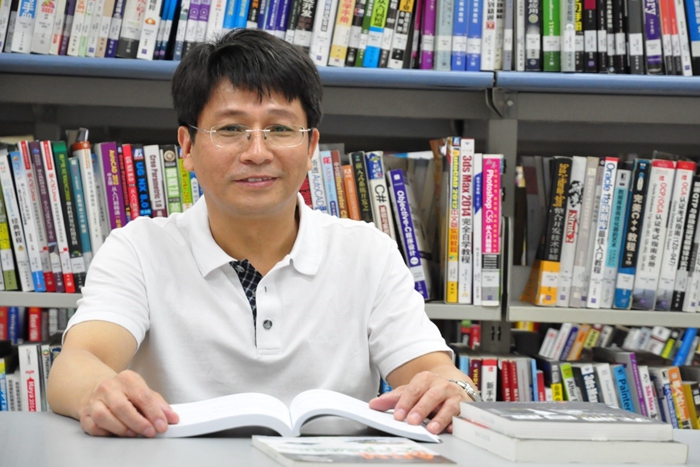 老哥俱乐部-老哥必备的交流社区