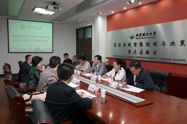 老哥俱乐部-老哥必备的交流社区