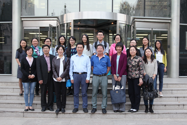 老哥俱乐部-老哥必备的交流社区