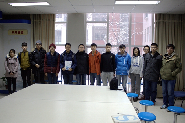 老哥俱乐部-老哥必备的交流社区