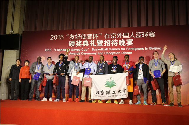 老哥俱乐部-老哥必备的交流社区