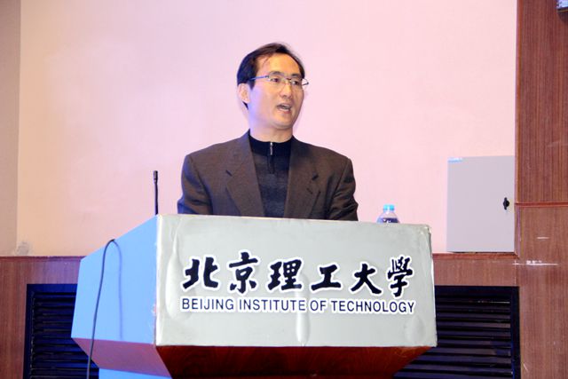 老哥俱乐部-老哥必备的交流社区