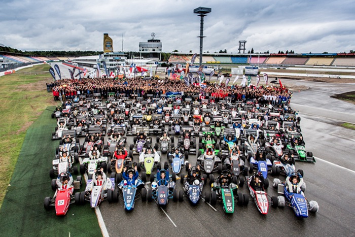 老哥俱乐部-老哥必备的交流社区