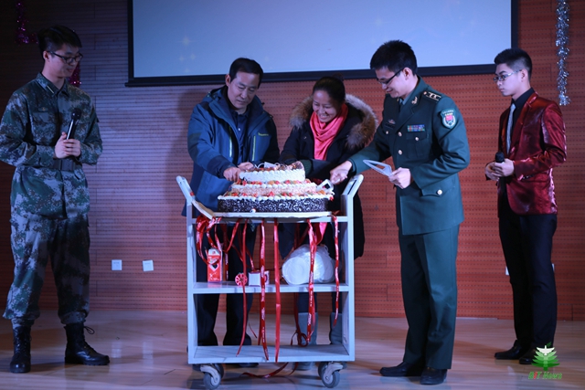 老哥俱乐部-老哥必备的交流社区