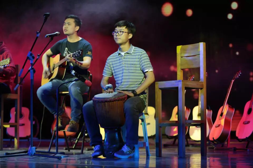 老哥俱乐部-老哥必备的交流社区