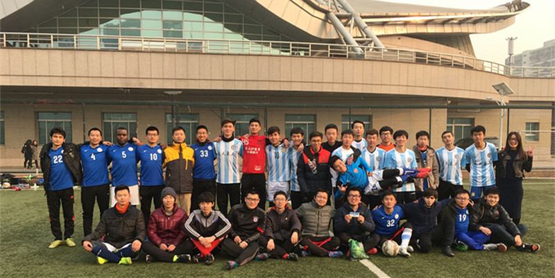 老哥俱乐部-老哥必备的交流社区