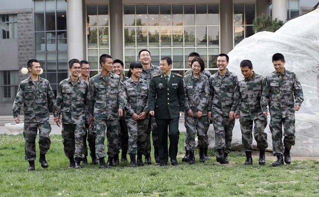 老哥俱乐部-老哥必备的交流社区