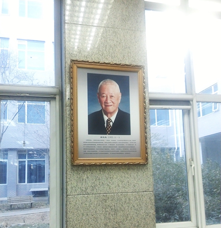 老哥俱乐部-老哥必备的交流社区