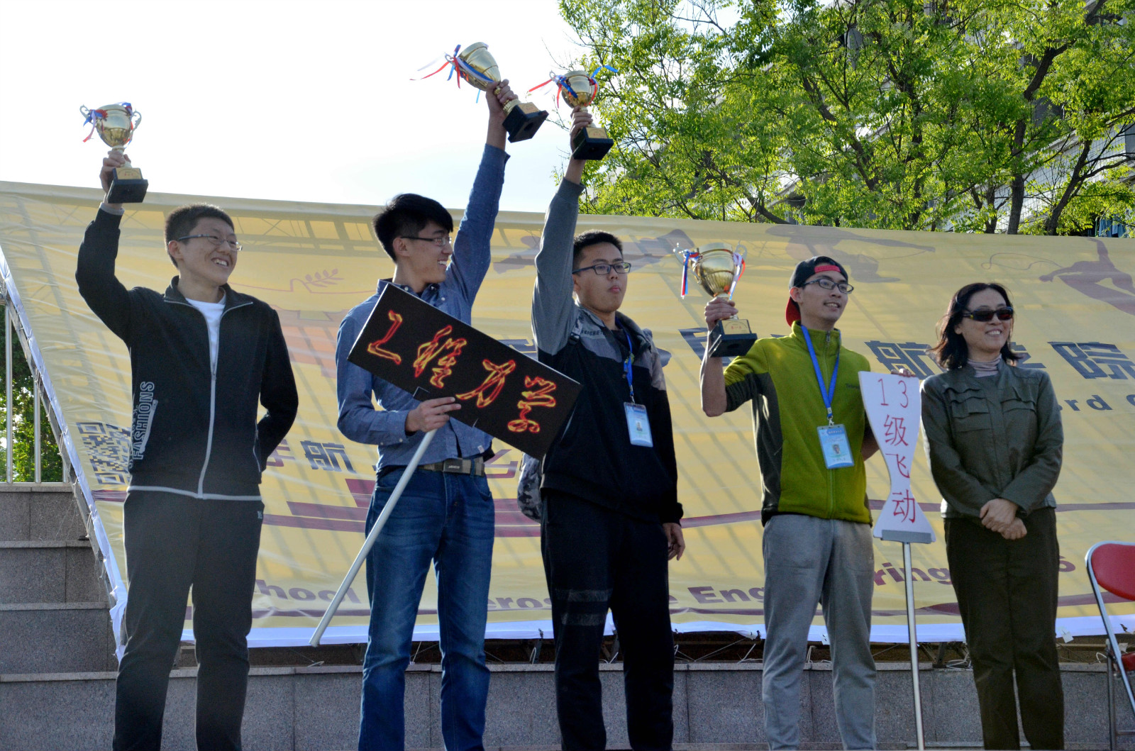 老哥俱乐部-老哥必备的交流社区