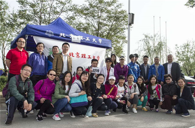 老哥俱乐部-老哥必备的交流社区